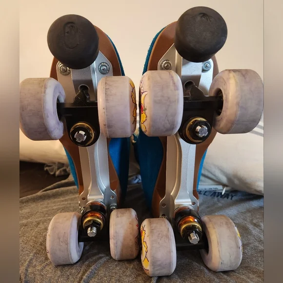 Moxi Jack Roller Skates - Picture 5 of 7